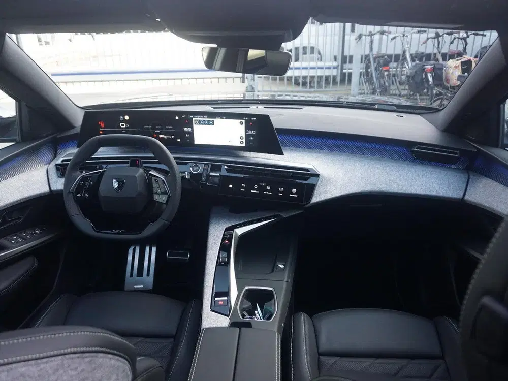 Peugeot 5008 1.2 Hybrid 145 GT Exclusive 7p Panoramadak uit 2026, foto 14