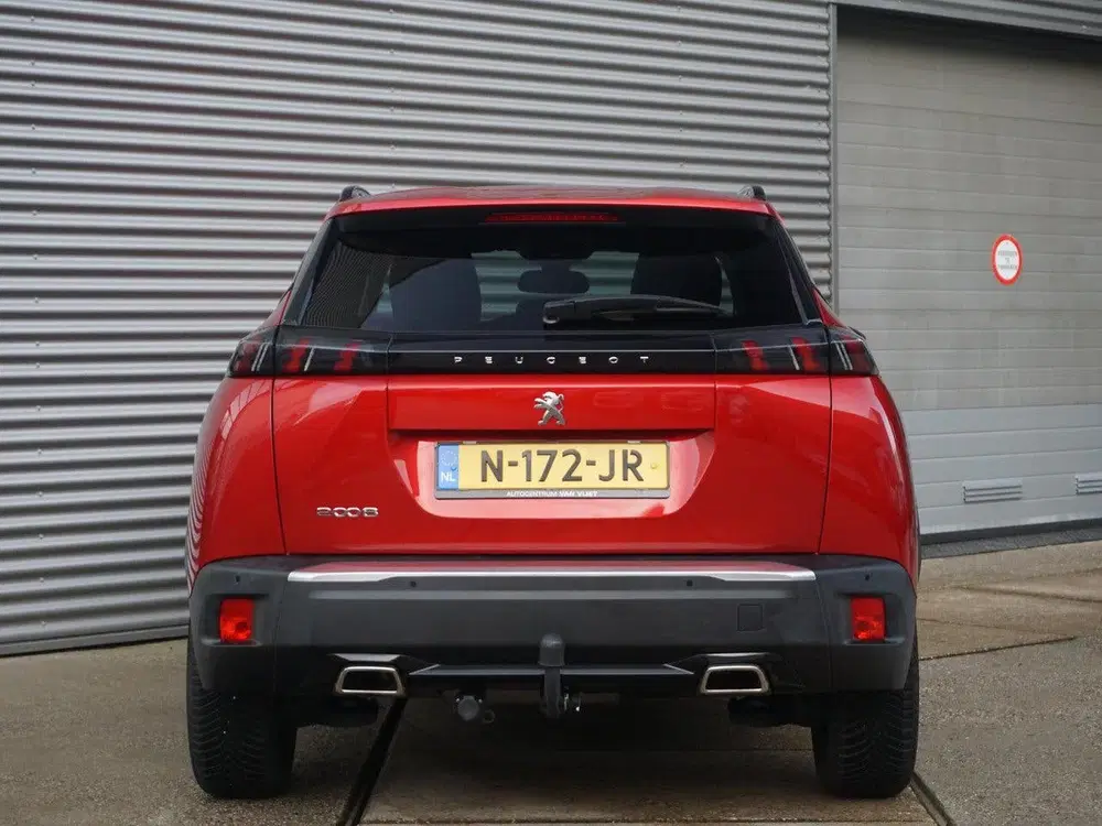 Peugeot 2008 1.2 TURBO Allure uit 2021, foto 4