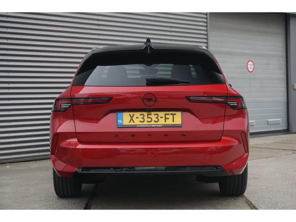 Opel Astra Sports Tourer 1.2 Turbo GS 360 Camera uit 2023, foto 4