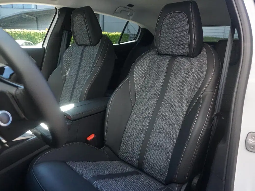 Peugeot 408 1.2 Allure Hybrid 145 360 Camera (bj 2026) uit 2026, foto 11
