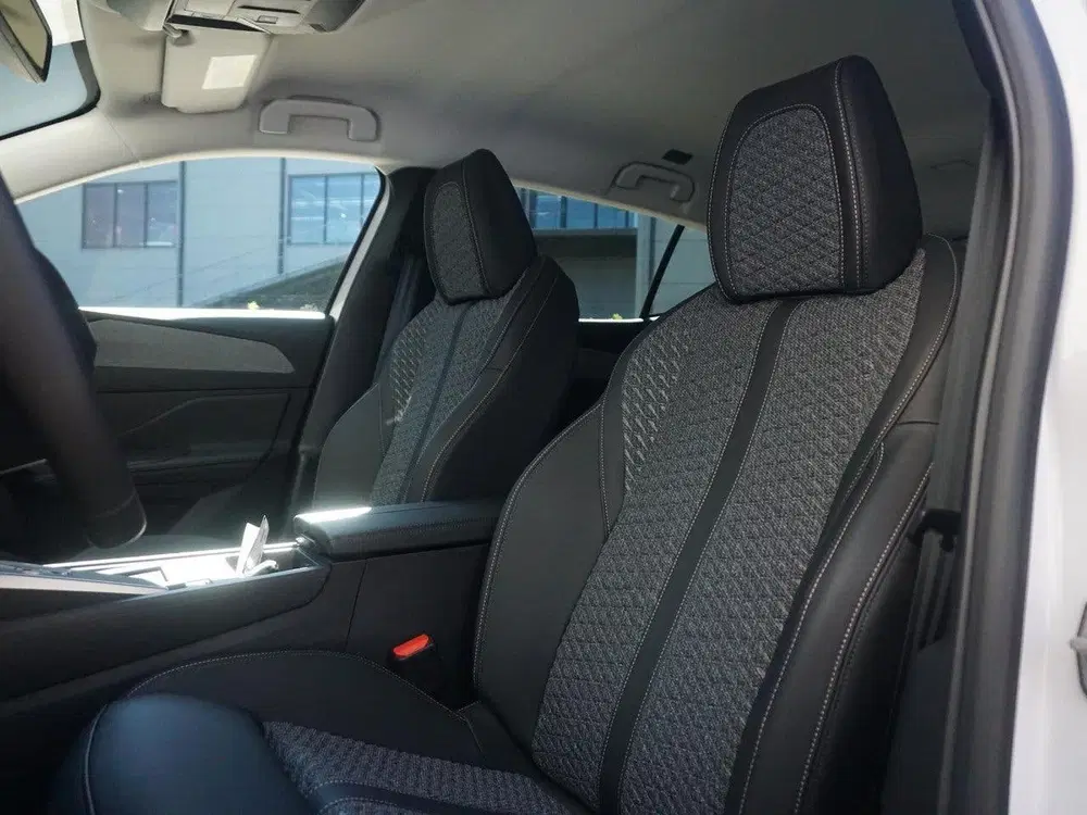 Peugeot 408 1.2 Allure Hybrid 145 360 Camera (bj 2026) uit 2026, foto 9