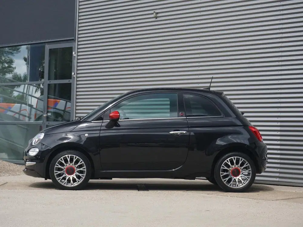 Fiat 500 1.0 Hybrid RED Panoramadak (bj 2022) uit 2022, foto 3