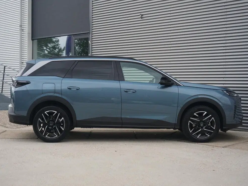 Peugeot 5008 1.2 Hybrid 136 Allure 7p 7-Persoons (bj 20 uit 2024, foto 6