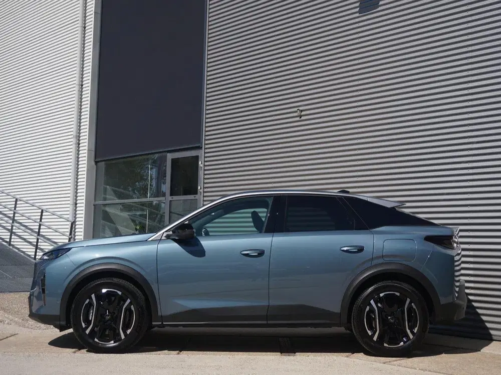Peugeot 3008 1.6 plug-in Hybrid 225 Allure (bj 2026) uit 2026, foto 5