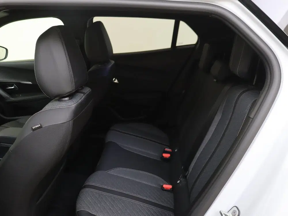 Peugeot 2008 EV Allure Avantage 54 kWh uit 2025, foto 12