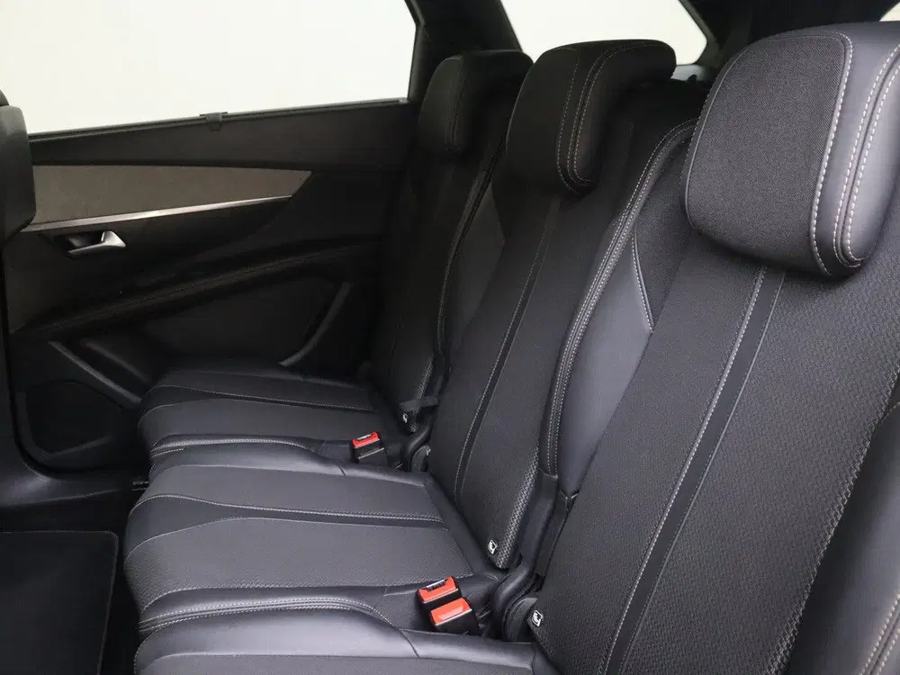Peugeot 5008 1.2 PureTech 130PK Road Trip Camera uit 2022, foto 12