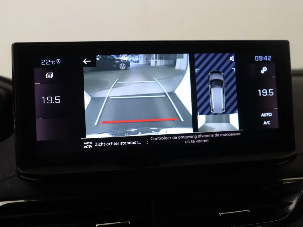 Peugeot 5008 1.2 PureTech 130PK Road Trip Camera uit 2022, foto 14