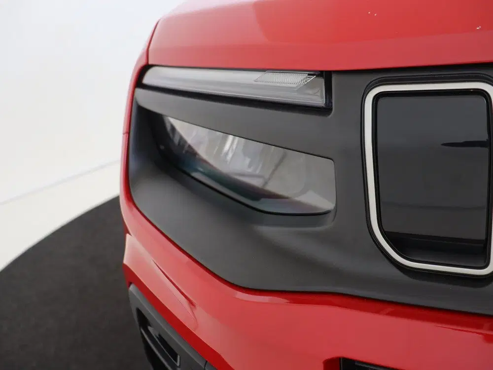 Jeep Avenger 1.2 100PK e-Hybrid Altitude Camera uit 2025, foto 13