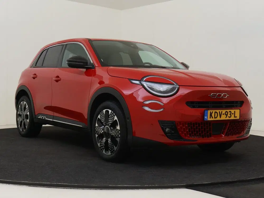 Fiat 600 1.2 Hybrid La Prima Navigatie uit 2025, foto 3