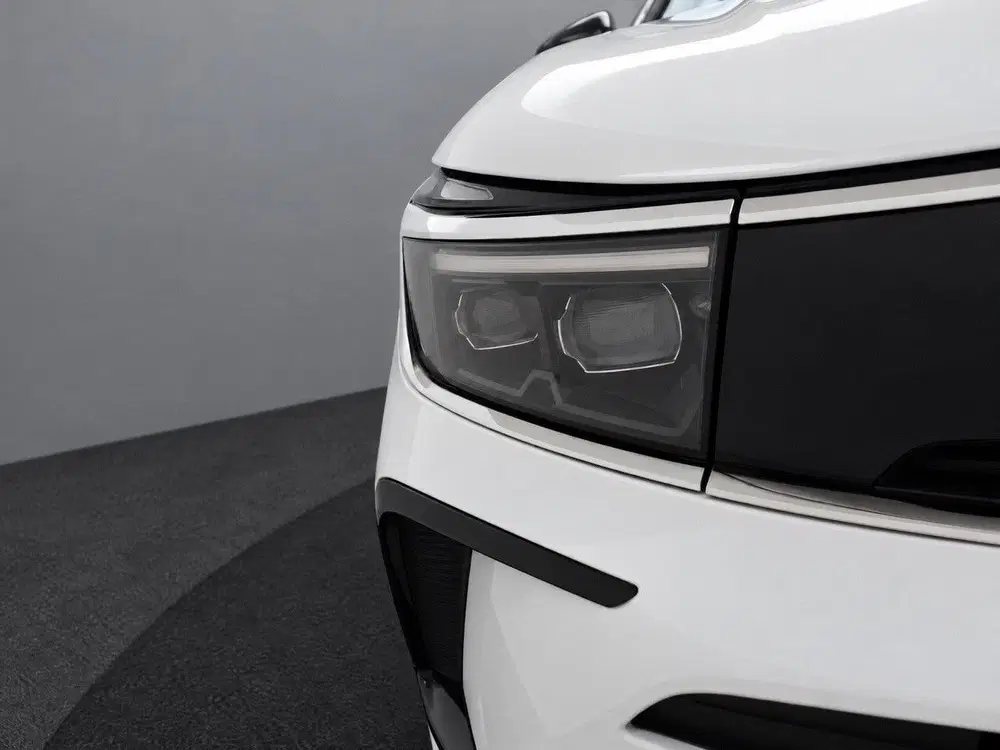 Opel Grandland 1.6 Turbo Plug-In Hybrid 4x4 GSe Slechts 2 uit 2023, foto 6