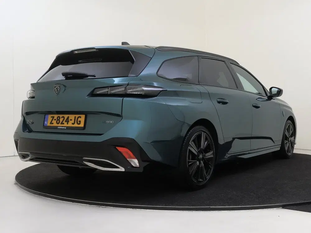 Peugeot 308 SW 1.6 Plug-in Hybrid 180 GT PHEV uit 2024, foto 11