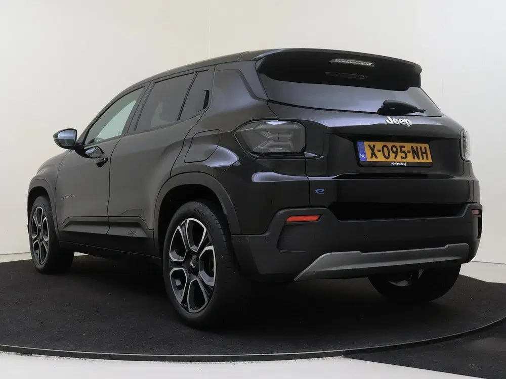Jeep Avenger Summit 54 kWh 54 kWh uit 2024, foto 4