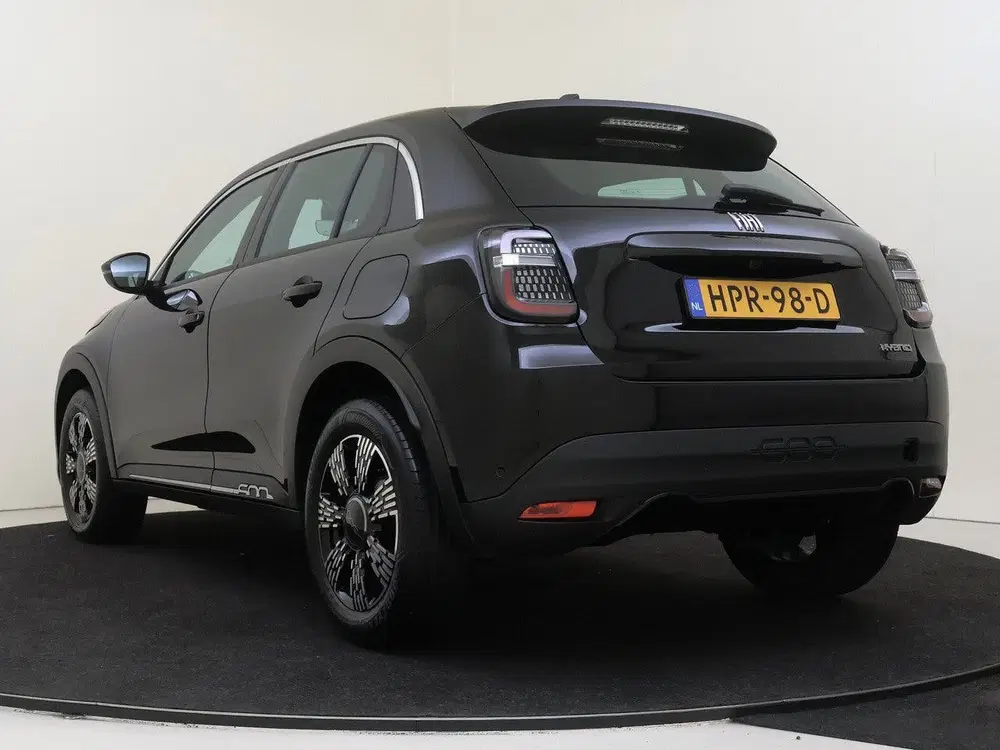 Fiat 600 1.2 Hybrid Urban Hybrid uit 2025, foto 4