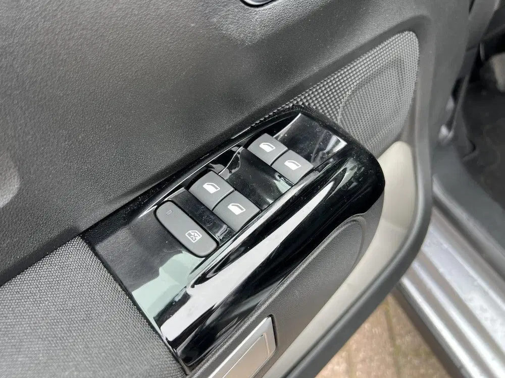 Citroën C3 1.2 83pk Shine uit 2021, foto 12