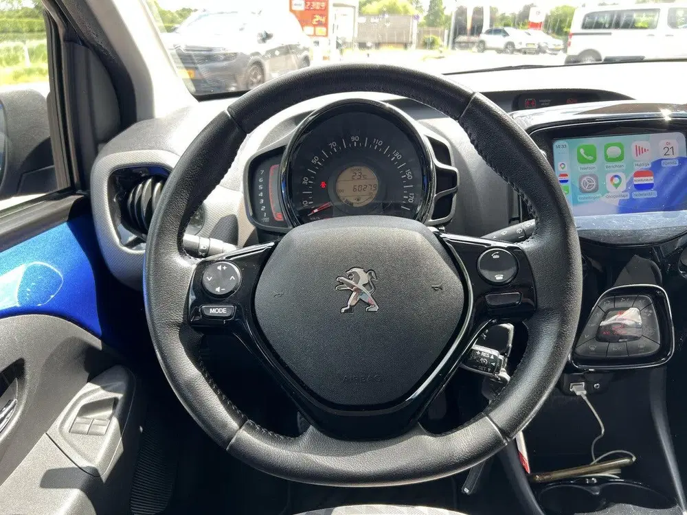 Peugeot 108 1.0 e-VTi 72 pk Allure 5 deurs uit 2021, foto 9
