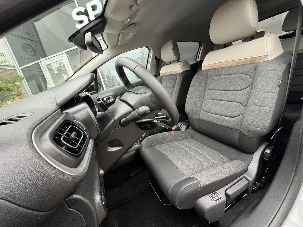 Citroën C3 1.2 83 pk Max uit 2024, foto 12