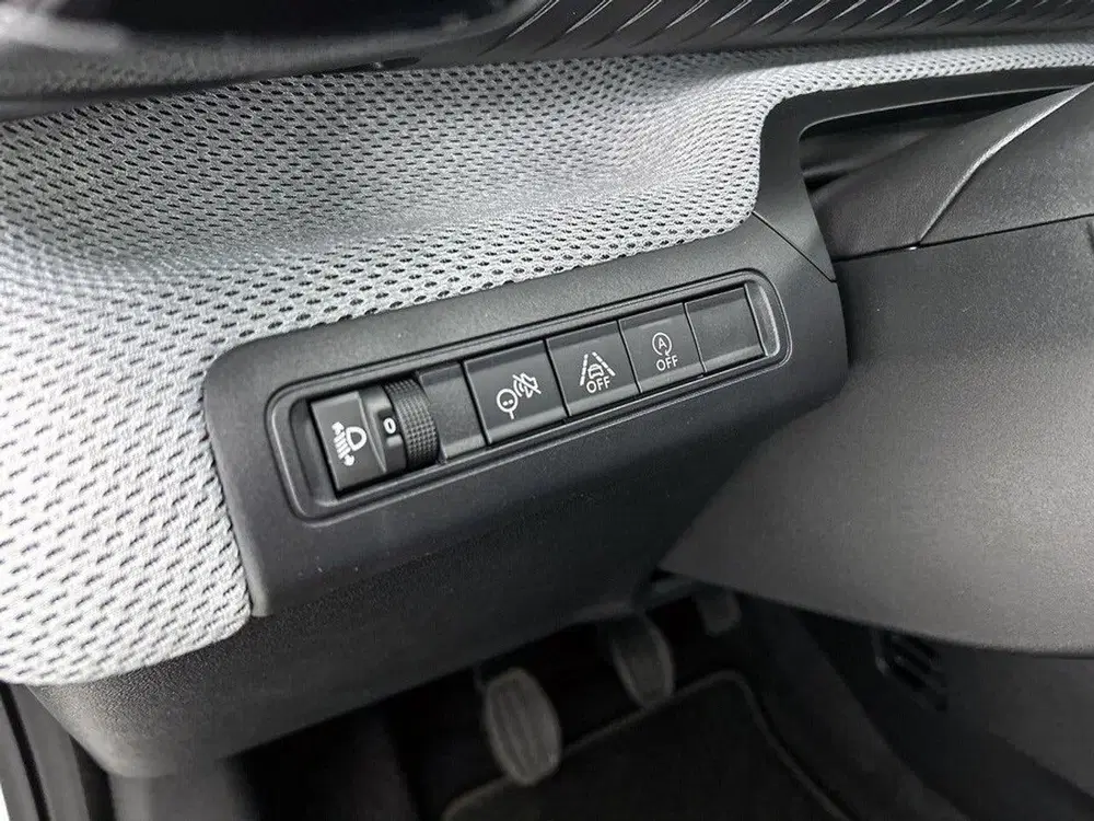 Citroën C3 Turbo 100pk Plus uit 2025, foto 13