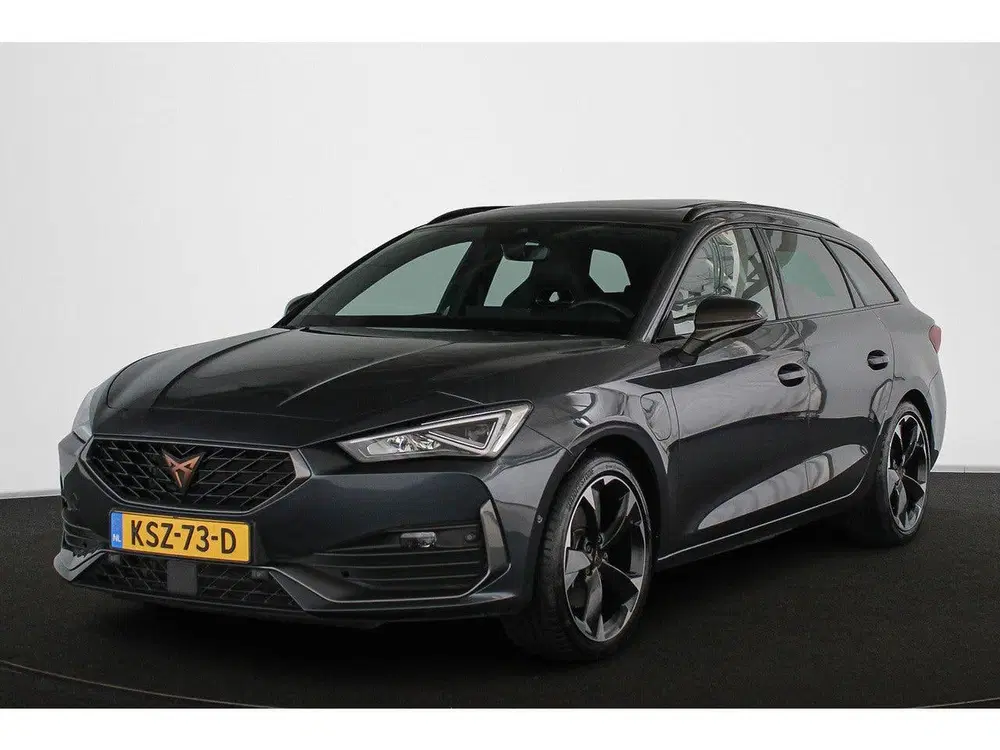 Cupra Leon 1.4 e-Hybrid Business Panoramadak St uit 2023