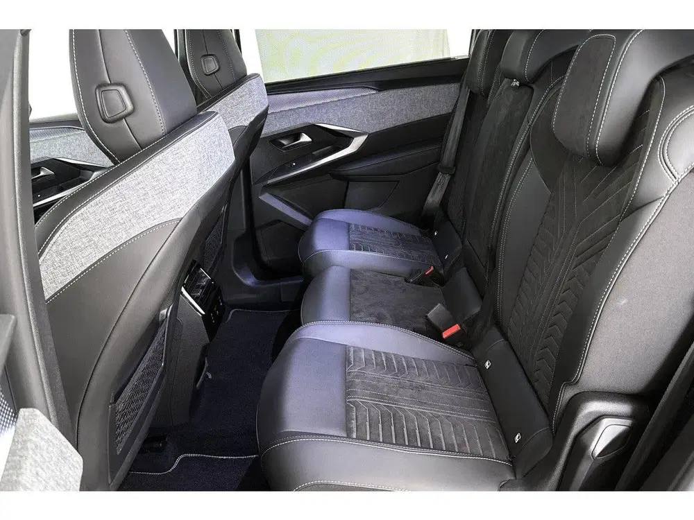 Peugeot 5008 1.2 Hybrid 145 GT 7p Stuur-Stoelverwarming uit 2025, foto 8