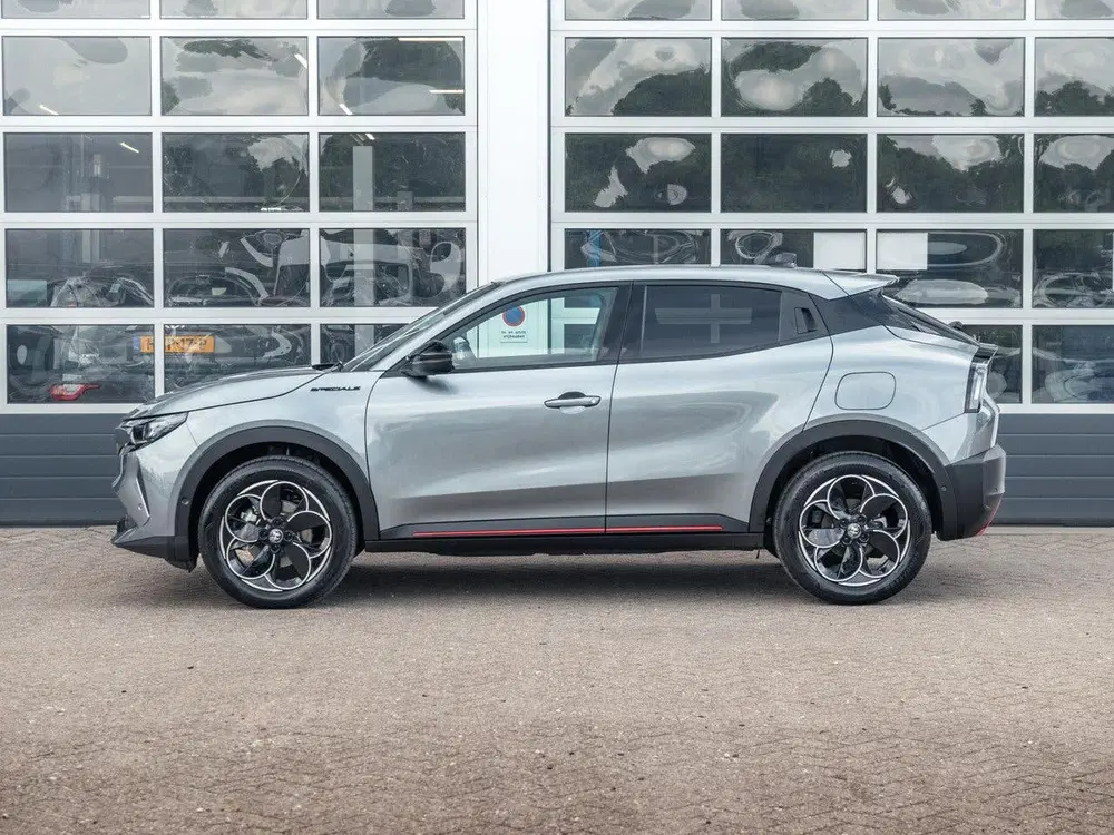 Alfa Romeo Junior Elettrica Speciale 54 kWh uit 2026, foto 10