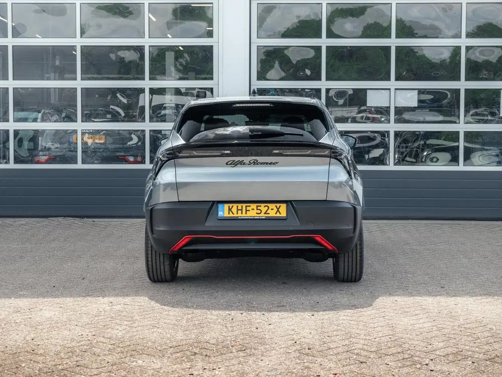 Alfa Romeo Junior Elettrica Speciale 54 kWh uit 2026, foto 8