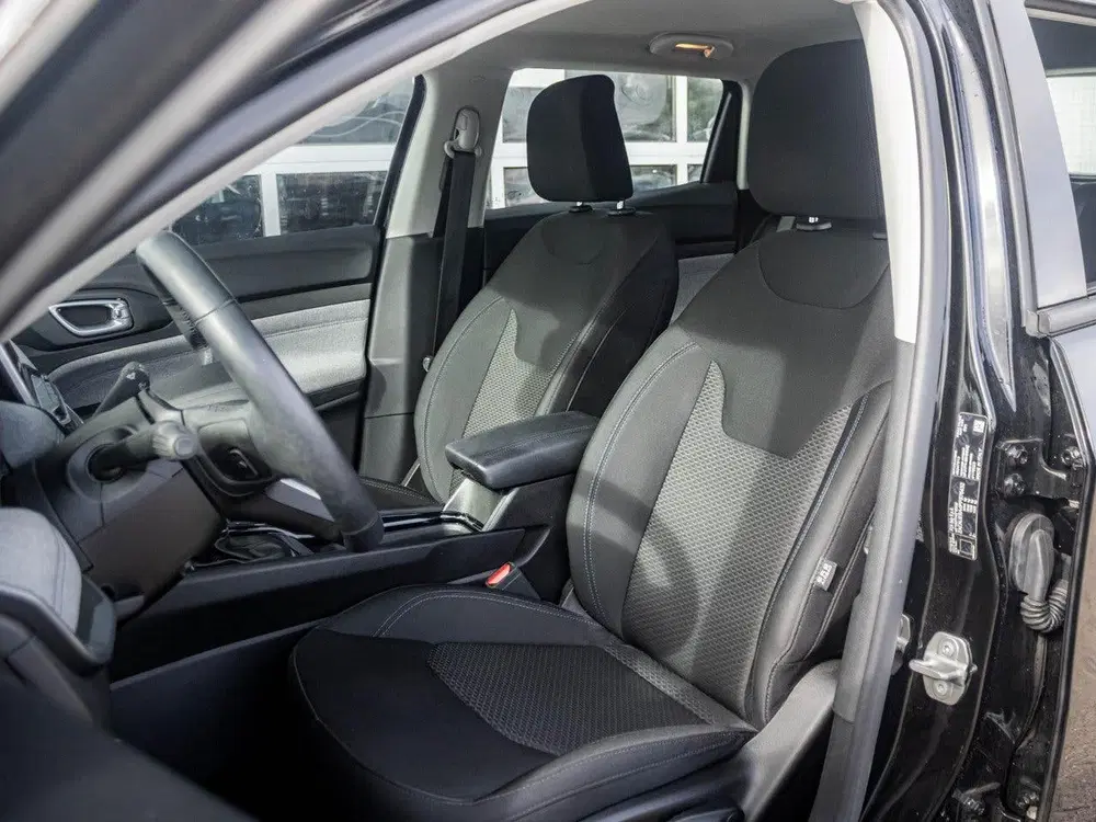 Jeep Compass 1.5T e-Hybrid Longitude uit 2024, foto 10
