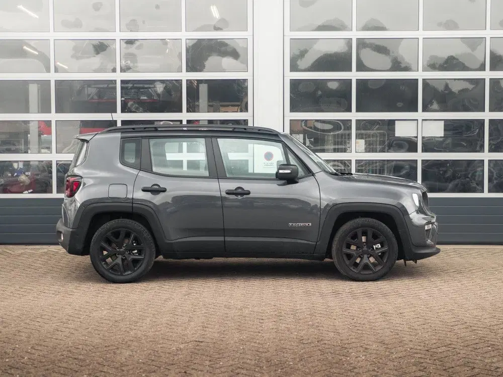 Jeep Renegade 1.5T e-Hybrid Summit uit 2025, foto 4