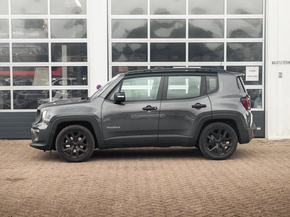 Jeep Renegade 1.5T e-Hybrid Summit uit 2025, foto 8