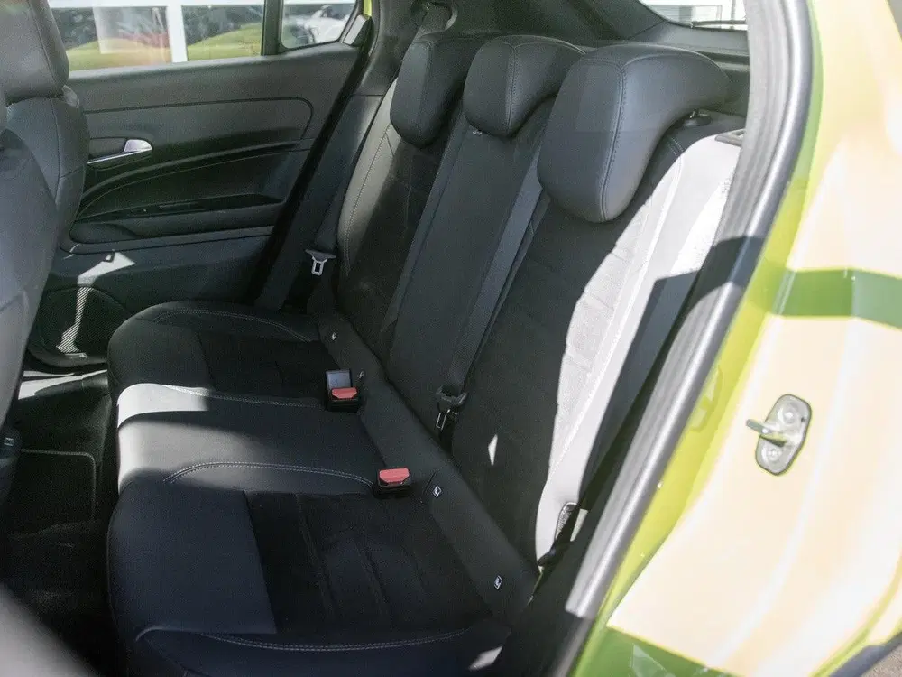 Fiat 600e Sport 54 kWh uit 2026, foto 13