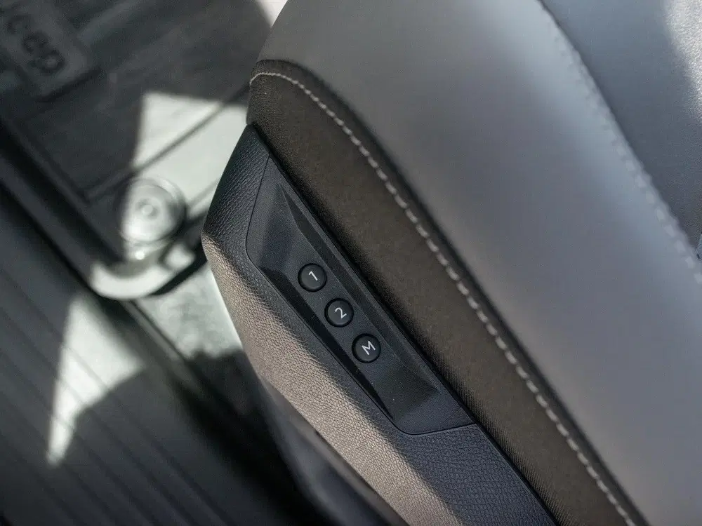 Jeep Compass First Edition 74 kWh uit 2026, foto 12