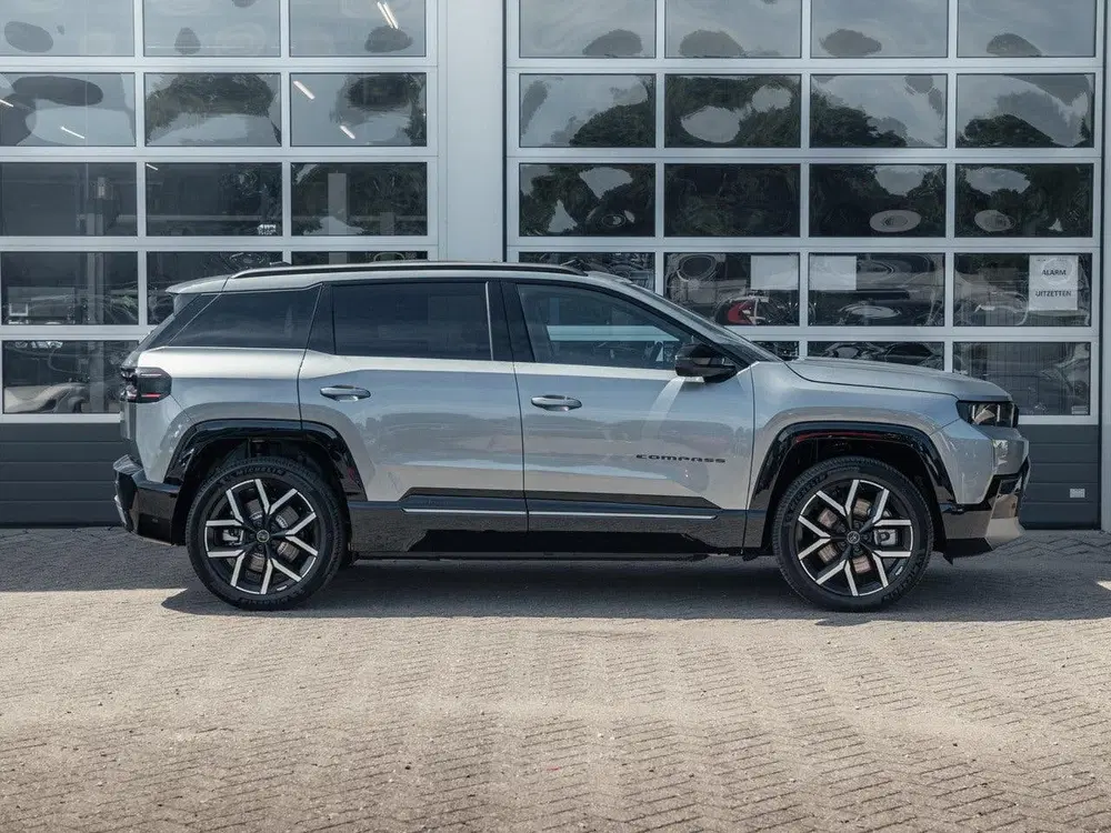 Jeep Compass First Edition 74 kWh uit 2026, foto 5