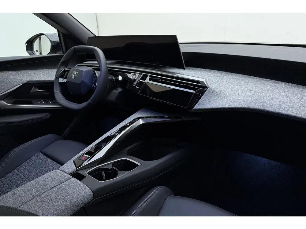 Peugeot 3008 1.6 plug-in Hybrid 195 Allure DEMO uit 2026, foto 3