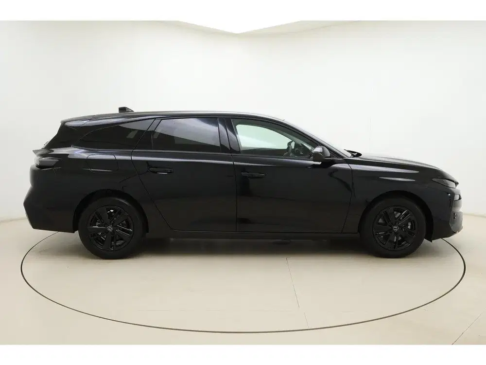 Peugeot 308 SW 1.2 Hybrid 145 e-DCS6 Business DEMO uit 2026, foto 11
