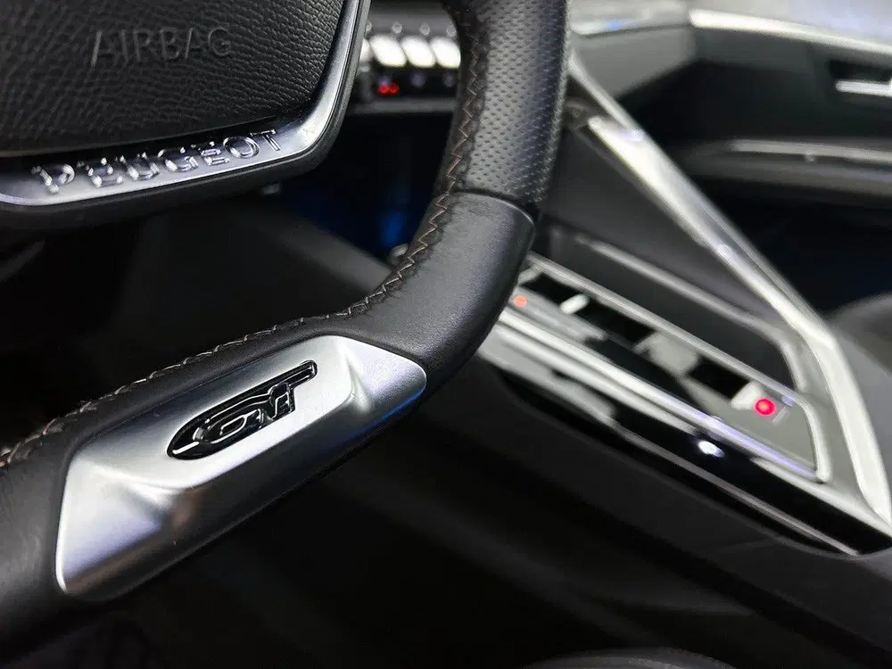 Peugeot 3008 Hybrid 145pk Automaat GT uit 2024, foto 11