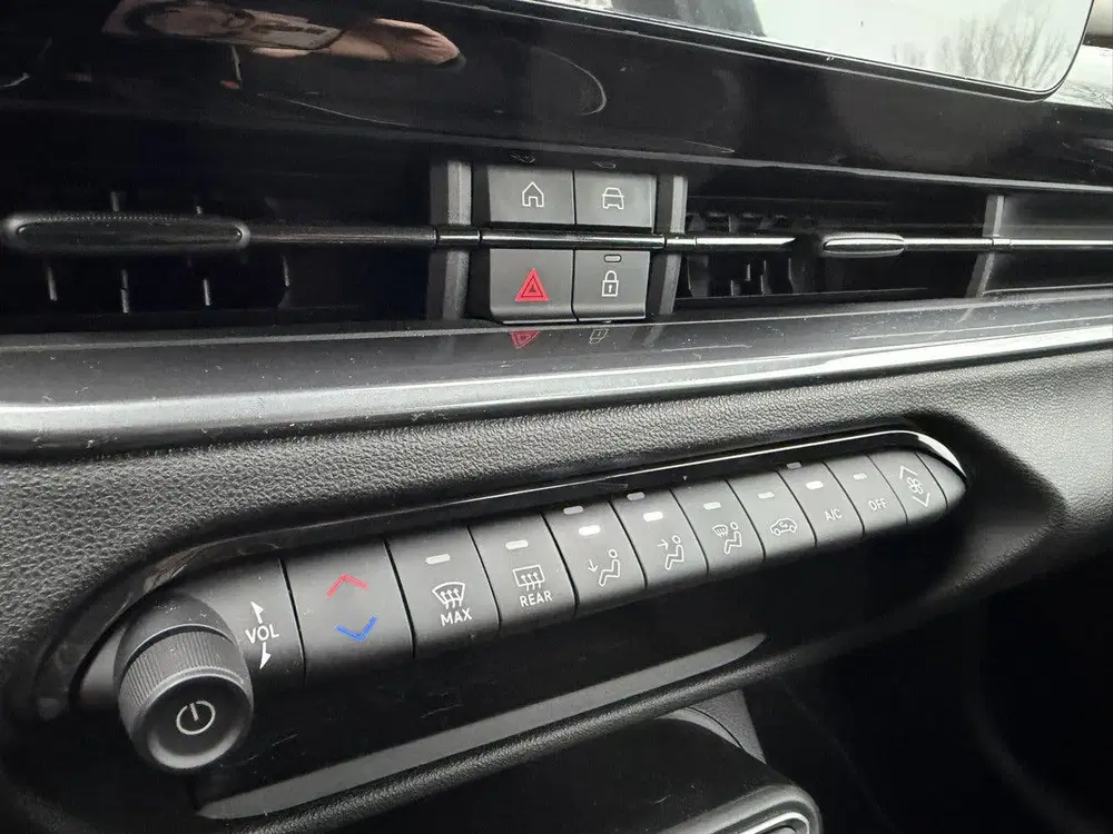 Fiat 600 Hybrid Urban Automaat uit 2025, foto 15