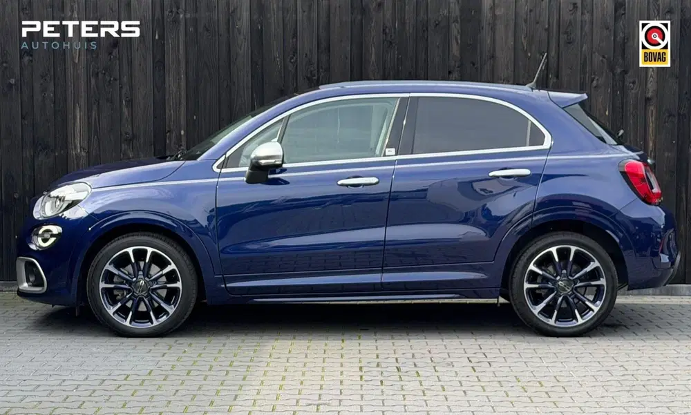 Fiat 500 1.5 Hybrid Yacht Club Capri Cabrio uit 2022, foto 10