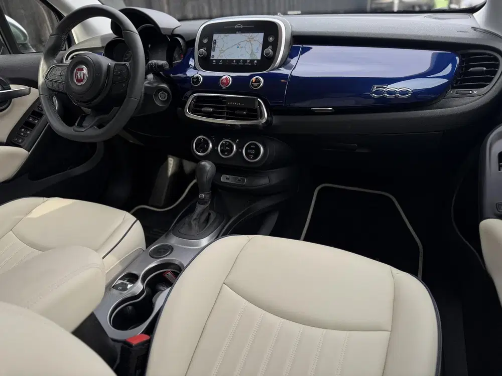 Fiat 500 1.5 Hybrid Yacht Club Capri Cabrio uit 2022, foto 14
