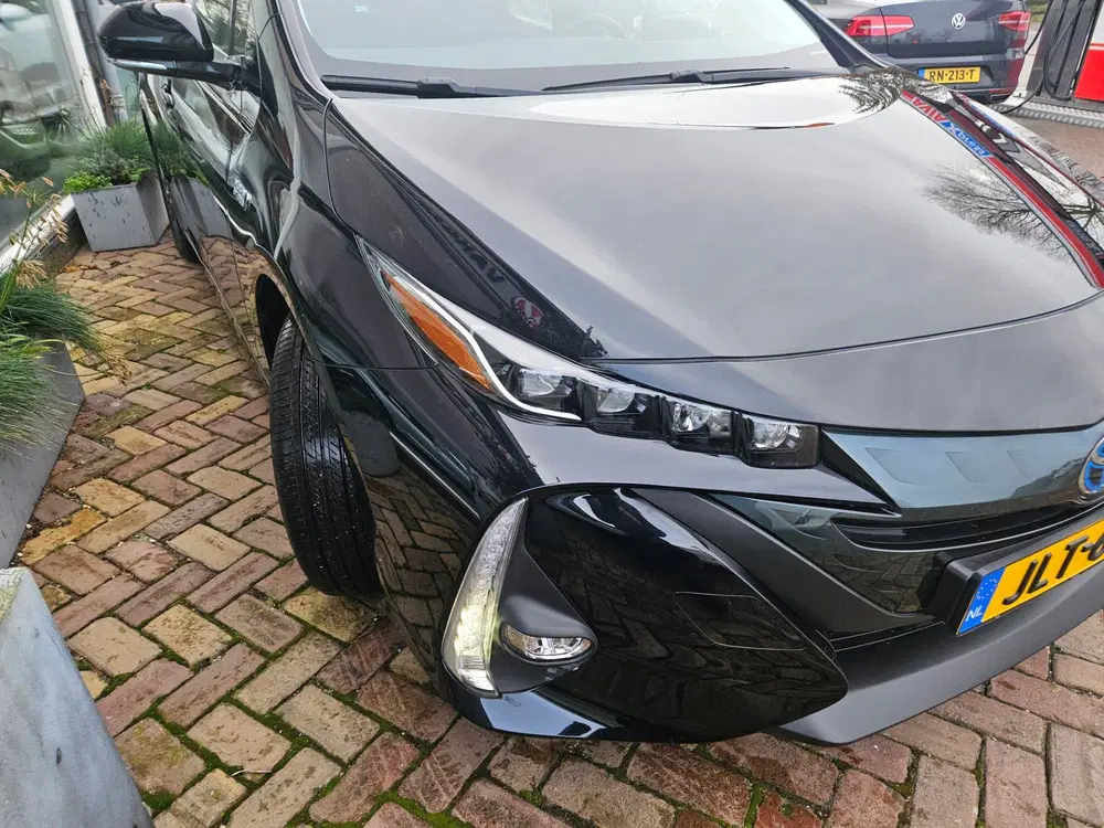 Toyota Prius 1.8 Plug-in Dynamic uit 2022, foto 15