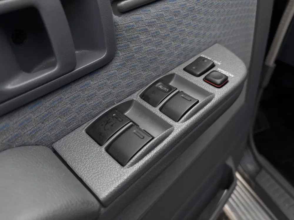 Toyota Land Cruiser 2023 Grijskenteken Als Nieuw uit 2023, foto 11