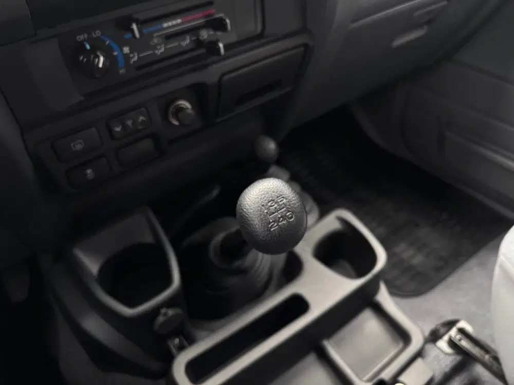 Toyota Land Cruiser 2023 Grijskenteken Als Nieuw uit 2023, foto 12