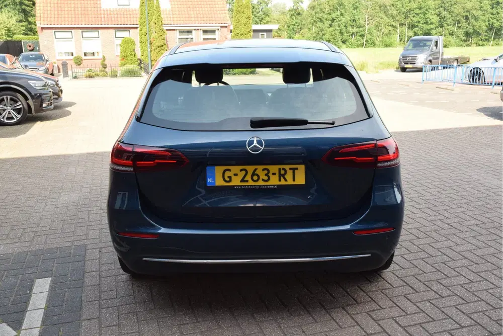 Mercedes-Benz B-Klasse 180 Premium Plus Adaptief Cruise-cont uit 2019, foto 5