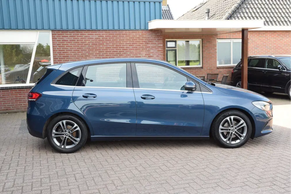 Mercedes-Benz B-Klasse 180 Premium Plus Adaptief Cruise-cont uit 2019, foto 9