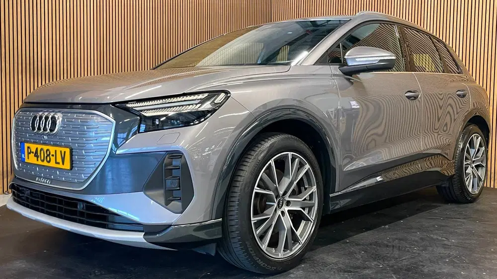 Audi Q4 e-tron 40 Advanced edition 77 kWh uit 2022, foto 4