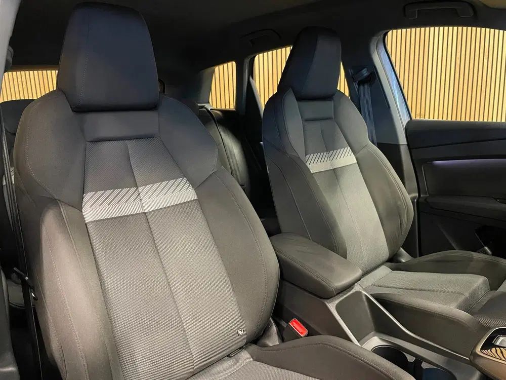 Audi Q4 e-tron 40 Advanced edition 77 kWh uit 2022, foto 7
