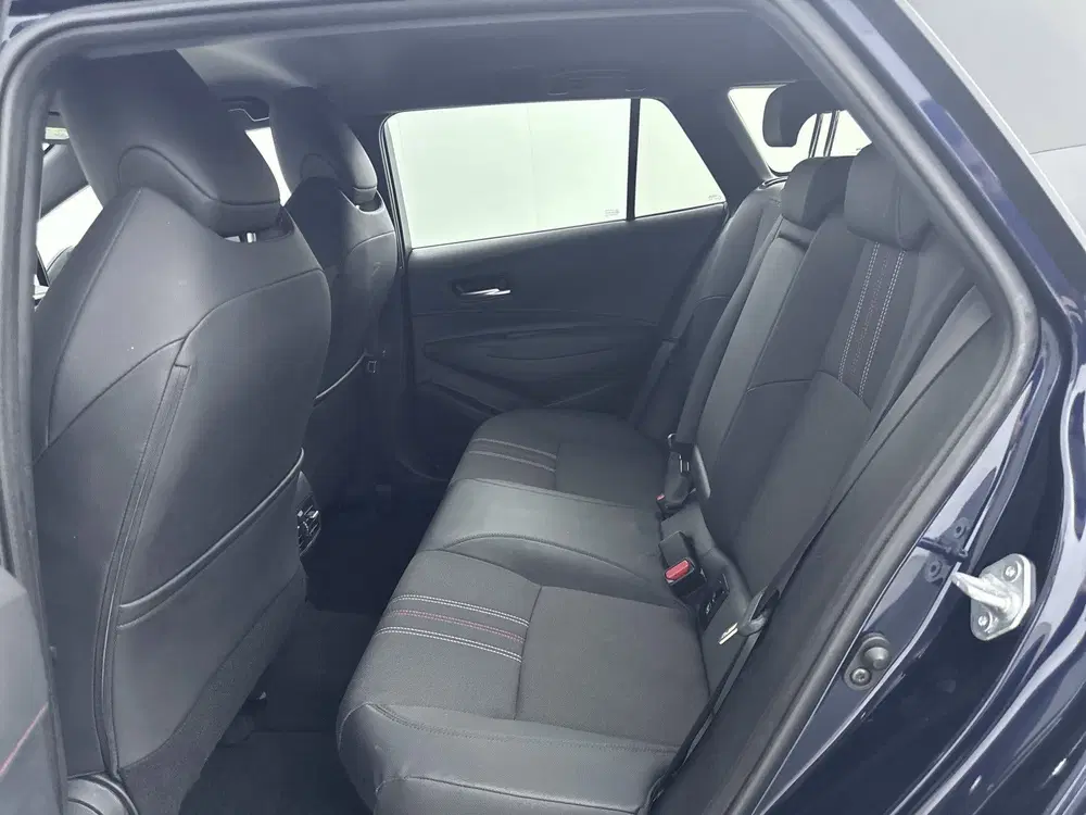 Toyota Corolla uit 2021, foto 5