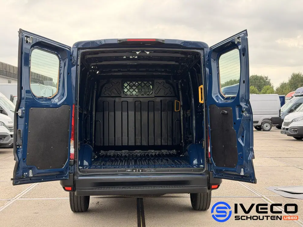 Iveco Daily 35S16V 2.3L 160pk uit 2024, foto 15