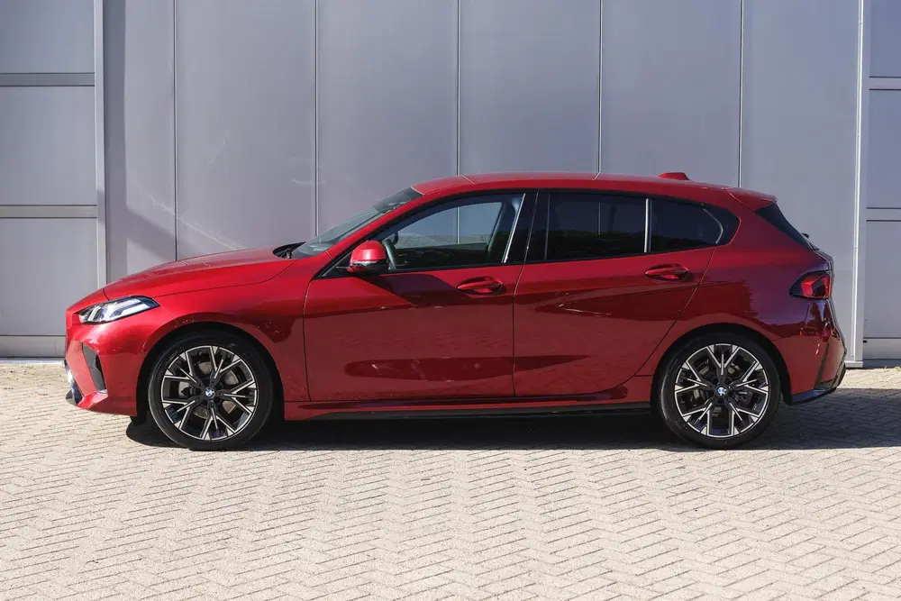 BMW 1-serie 120 M Sport Automaat uit 2026, foto 7