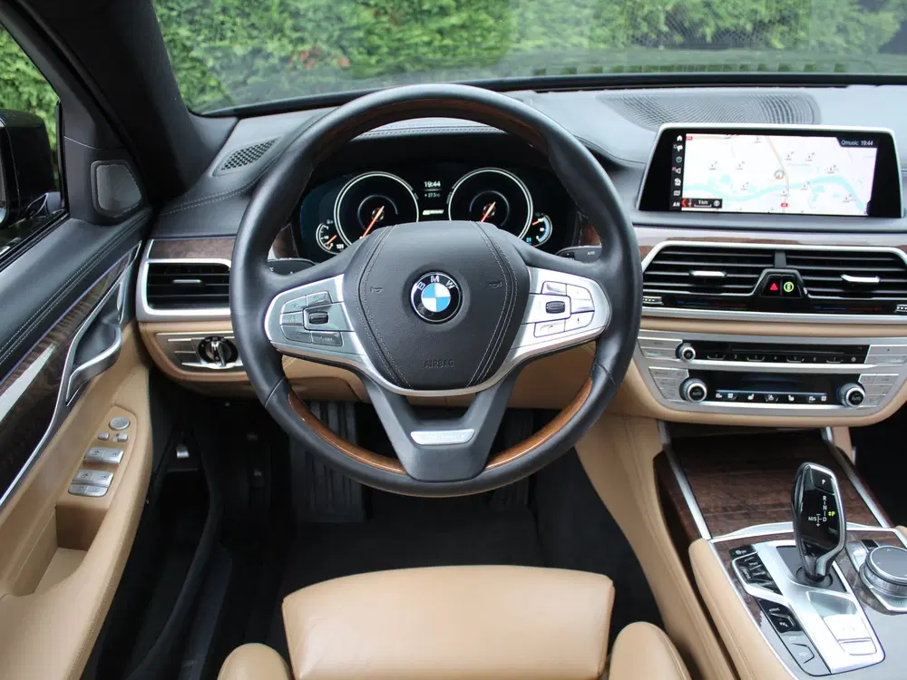 BMW 7-serie 7 Serie 740Le iPerformance High Executive uit 2019, foto 3
