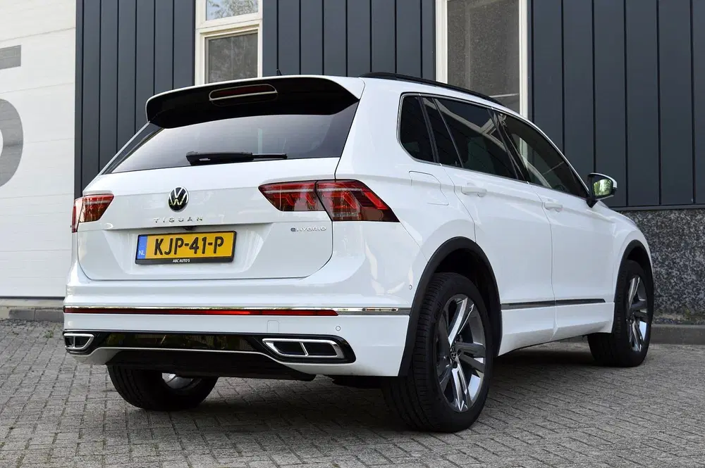 Volkswagen Tiguan 1.4 TSI eHybrid R-Line Business+ SOH 88% R uit 2022, foto 5