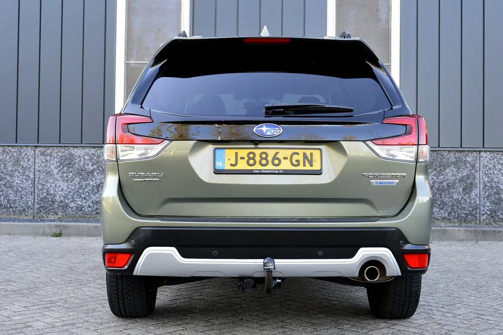 Subaru Forester 2.0i e-BOXER First Edition Rijklaarprijs-G uit 2019, foto 4